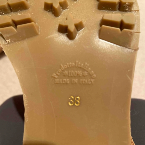 CHIARA FERRAGNI Studded Boot - Picture 6 of 6